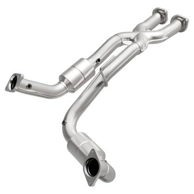 MagnaFlow  - MagnaFlow OEM Grade Direct-Fit Catalytic Converter - 49046 - Image 2