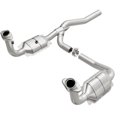 MagnaFlow  - MagnaFlow OEM Grade Direct-Fit Catalytic Converter - 49187 - Image 2