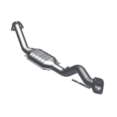 MagnaFlow  - MagnaFlow OEM Grade Direct-Fit Catalytic Converter - 49221 - Image 2