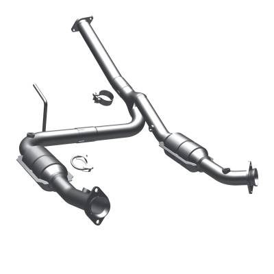 MagnaFlow  - MagnaFlow OEM Grade Direct-Fit Catalytic Converter - 49406 - Image 2