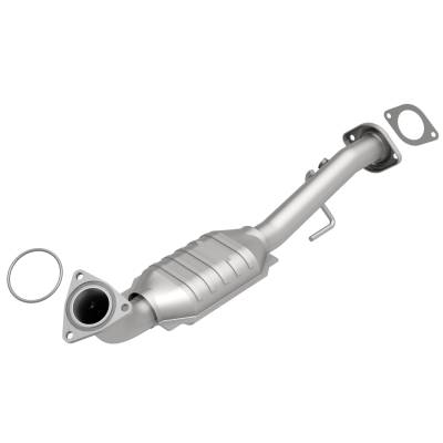 MagnaFlow  - MagnaFlow OEM Grade Direct-Fit Catalytic Converter - 49649 - Image 2