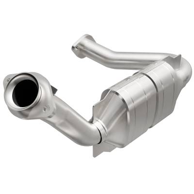 MagnaFlow  - MagnaFlow OEM Grade Direct-Fit Catalytic Converter - 49677 - Image 2