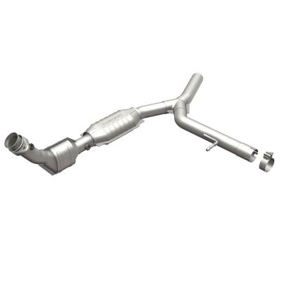 MagnaFlow  - MagnaFlow OEM Grade Direct-Fit Catalytic Converter - 49706 - Image 2