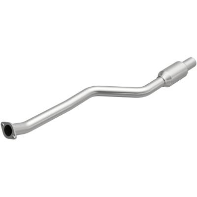 MagnaFlow  - MagnaFlow OEM Grade Direct-Fit Catalytic Converter - 49782 - Image 2