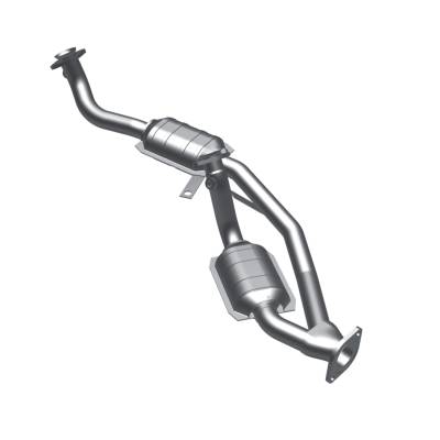 MagnaFlow  - MagnaFlow Standard Grade Direct-Fit Catalytic Converter - 50202 - Image 2
