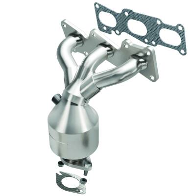 MagnaFlow  - MagnaFlow OEM Grade Manifold Catalytic Converter - 51057 - Image 2