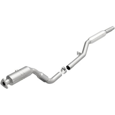 MagnaFlow  - MagnaFlow OEM Grade Direct-Fit Catalytic Converter - 52132 - Image 2
