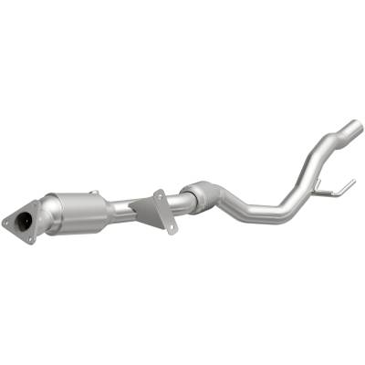 MagnaFlow  - MagnaFlow OEM Grade Direct-Fit Catalytic Converter - 52410 - Image 2