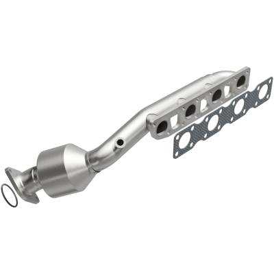 MagnaFlow  - MagnaFlow OEM Grade Manifold Catalytic Converter - 52424 - Image 2