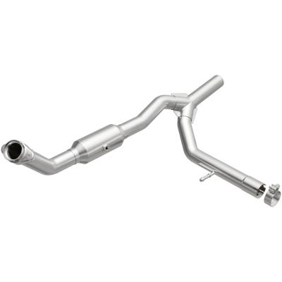 MagnaFlow  - MagnaFlow California Direct-Fit Catalytic Converter - 5551695 - Image 2