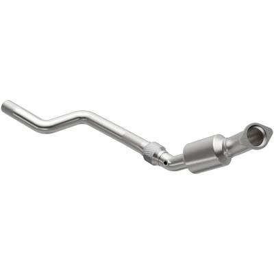 MagnaFlow  - MagnaFlow California Direct-Fit Catalytic Converter - 5561584 - Image 2
