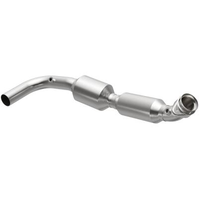 MagnaFlow  - MagnaFlow California Direct-Fit Catalytic Converter - 5582311 - Image 2