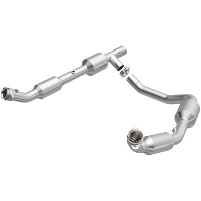 MagnaFlow  - MagnaFlow California Direct-Fit Catalytic Converter - 5582439 - Image 2
