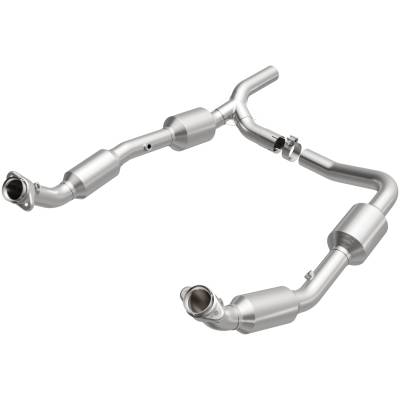 MagnaFlow  - MagnaFlow California Direct-Fit Catalytic Converter - 5582640 - Image 2