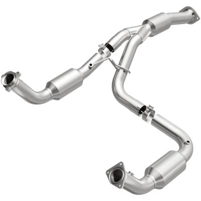 MagnaFlow  - MagnaFlow California Direct-Fit Catalytic Converter - 5582812 - Image 2