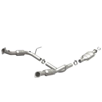 MagnaFlow  - MagnaFlow HM Grade Direct-Fit Catalytic Converter - 93108 - Image 2