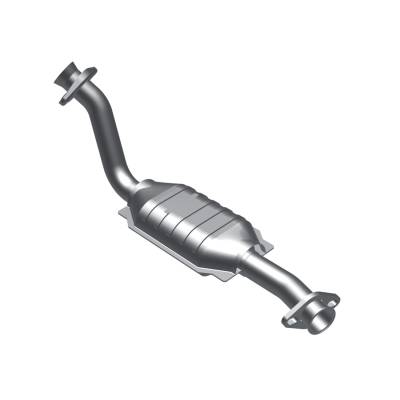 MagnaFlow  - MagnaFlow Standard Grade Direct-Fit Catalytic Converter - 93384 - Image 2