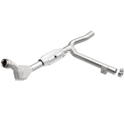 MagnaFlow  - MagnaFlow HM Grade Direct-Fit Catalytic Converter - 93393 - Image 2