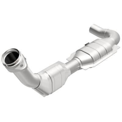 MagnaFlow  - MagnaFlow HM Grade Direct-Fit Catalytic Converter - 93394 - Image 2