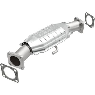 MagnaFlow  - MagnaFlow Standard Grade Direct-Fit Catalytic Converter - 93426 - Image 2