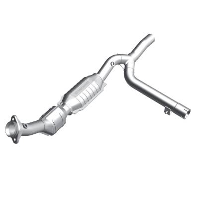 MagnaFlow  - MagnaFlow HM Grade Direct-Fit Catalytic Converter - 93448 - Image 2