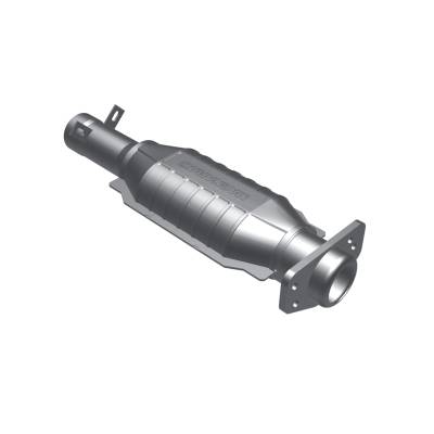 MagnaFlow  - MagnaFlow Standard Grade Direct-Fit Catalytic Converter - 93486 - Image 2