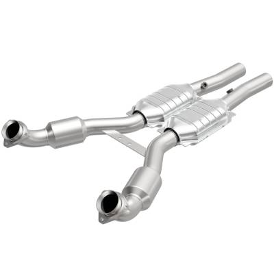 MagnaFlow  - MagnaFlow HM Grade Direct-Fit Catalytic Converter - 93989 - Image 2